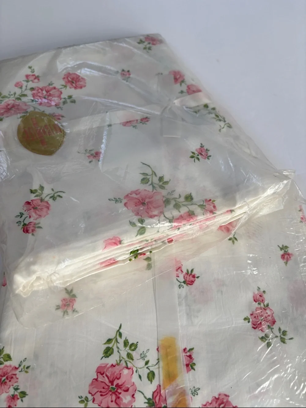 Vintage Penny’s Pencale White Pink Floral Fine Combed (2) Flat Bed Sheets 72x108